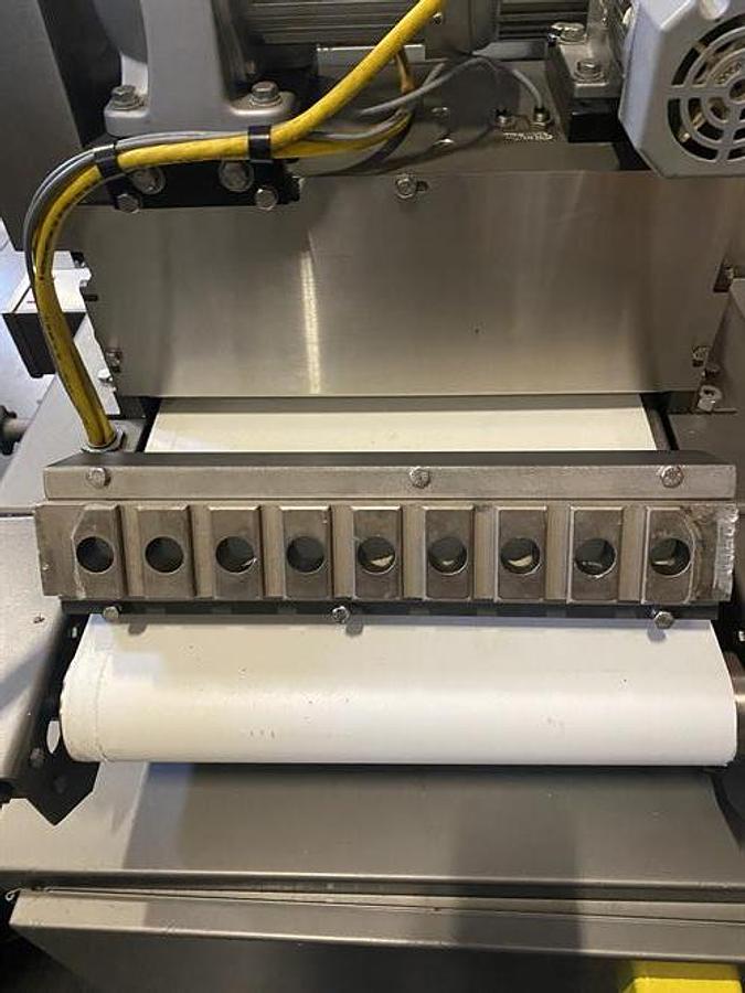 Used American Machine & Design 16" Wire Cut Extruder