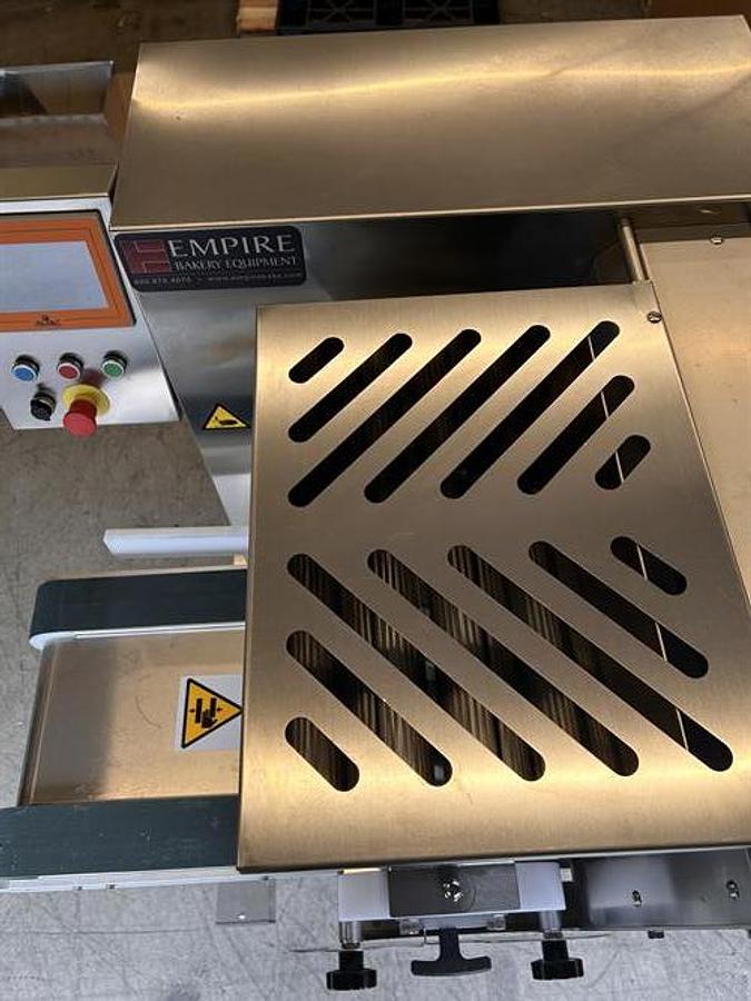 Usado MIMAC Suprema Plus 450 SI UL F19 Cookie Dough Depositor