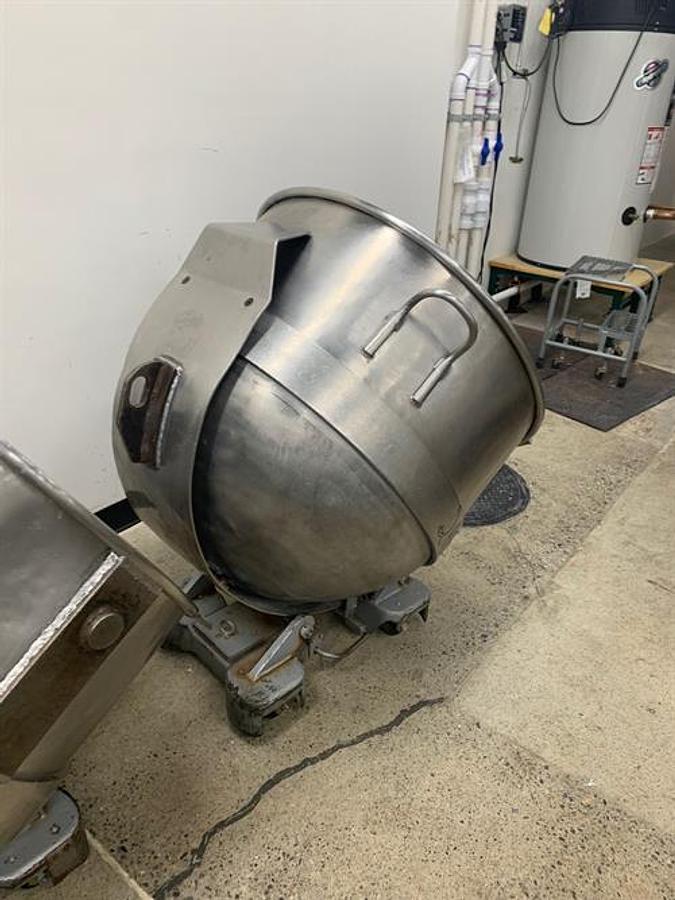 Used AMF 340-qt Mixer with (3) SS Bowls