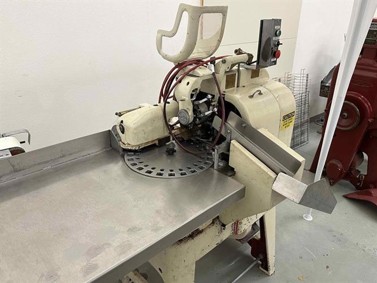 Used Forgrove 22B Double Twist Wrapper