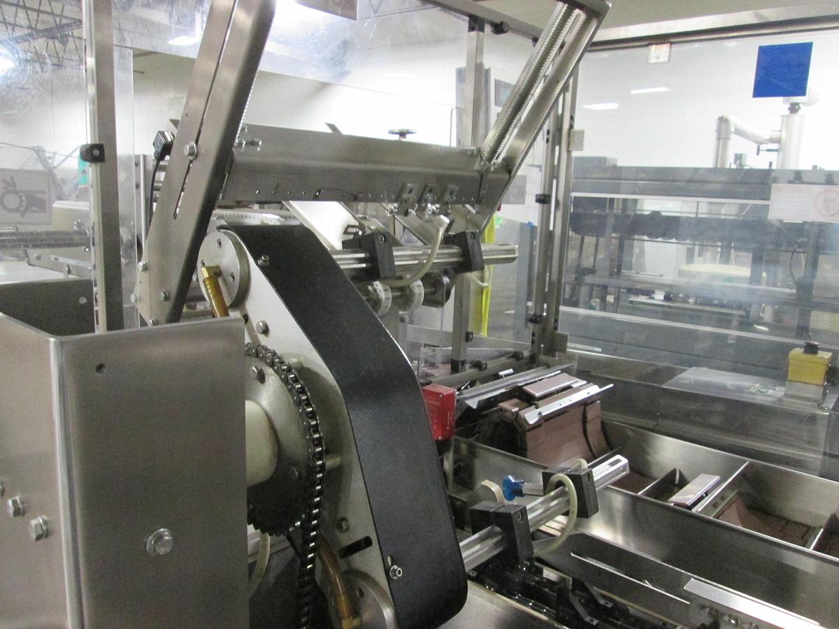 Used Adco Model 15DBC105SS Automatic Horizontal Cartoner