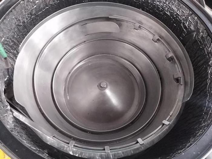 Used Ozaf model VL2T Stainless Steel Vibratory Cap feeder