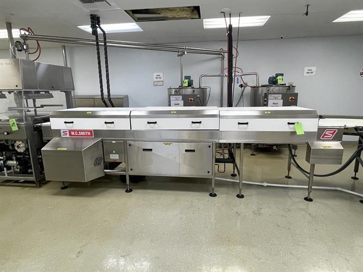 Usado Smith 26" wide x 12-ft long Stainless Steel Cooling Tunnel