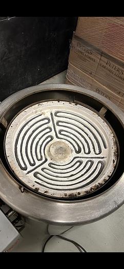 Used Savage Electric Stove with Portable Agitator