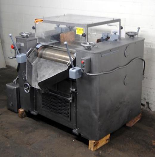 Used Kent 32" 3-Roll Refiner