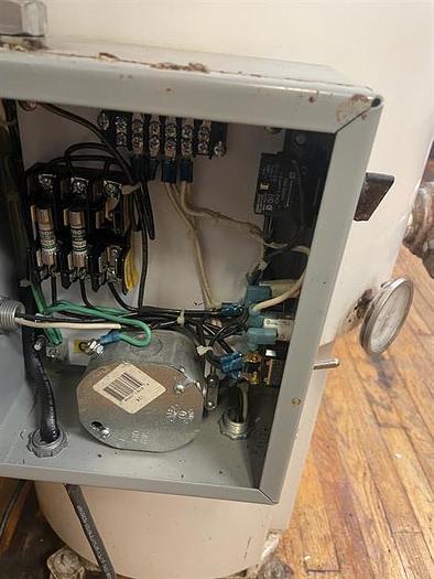 Used Smith 100/100 lb Over and Under Chocolate Melter