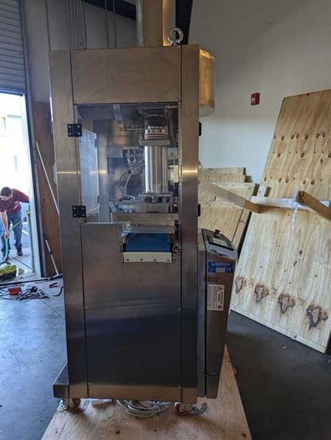 Used Selmi Chocoform Extruder