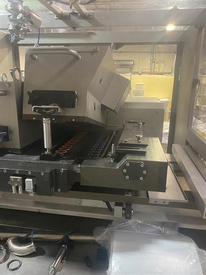 Used Knobel Model KCM 12/24-45 One Shot Depositor