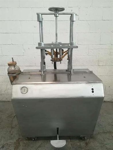 Used Mapisa Vacuum Filler