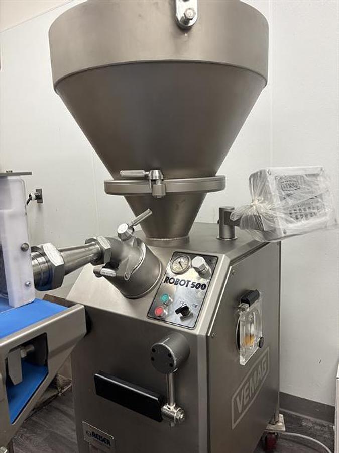 Used Vemag Robot 500 with Indexing Conveyor
