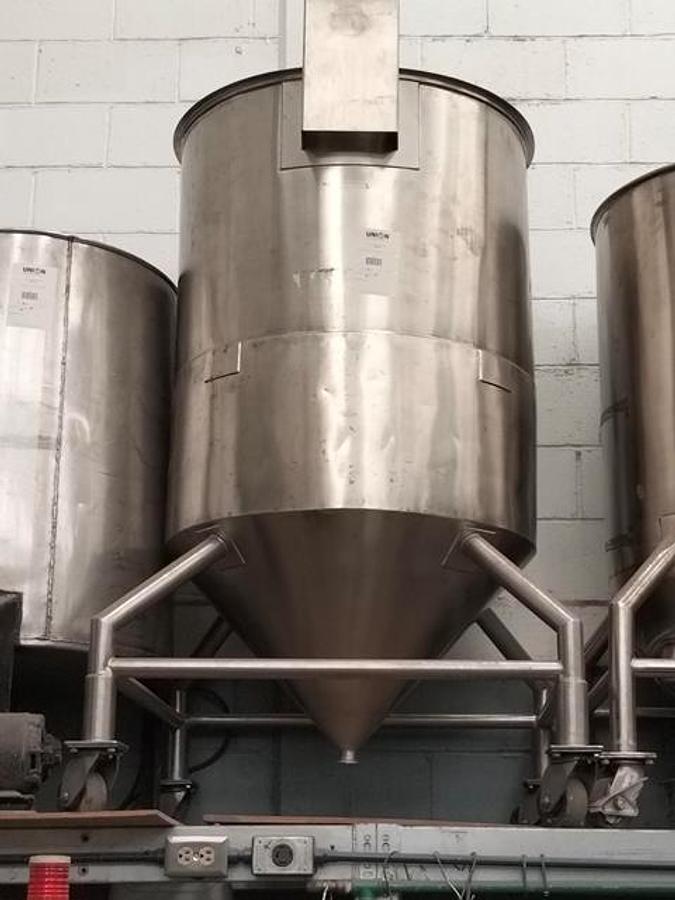 Used Accurate Manufacturing 150 gal stainless steel tank