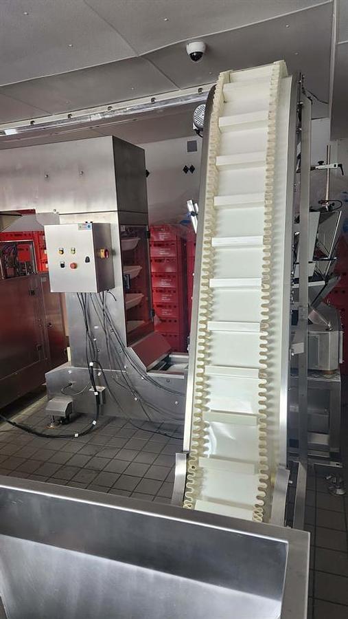 Used Shenzhen Ouya Industry Pre-made Pouch Machine with Scales