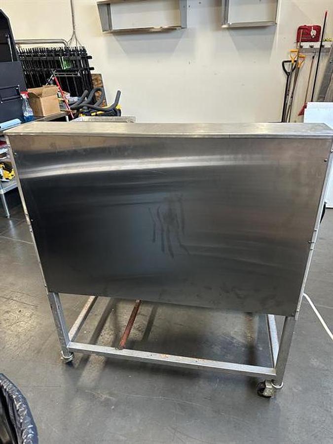 Used Vofachoc 60 lb Tempering Machine