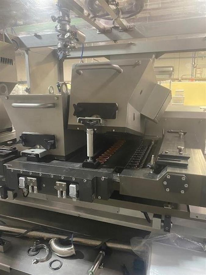 Used Knobel Model KCM 12/24-45 One Shot Depositor