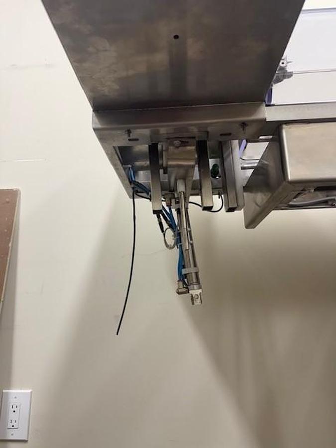 Used Selmi 175 Mold Loader