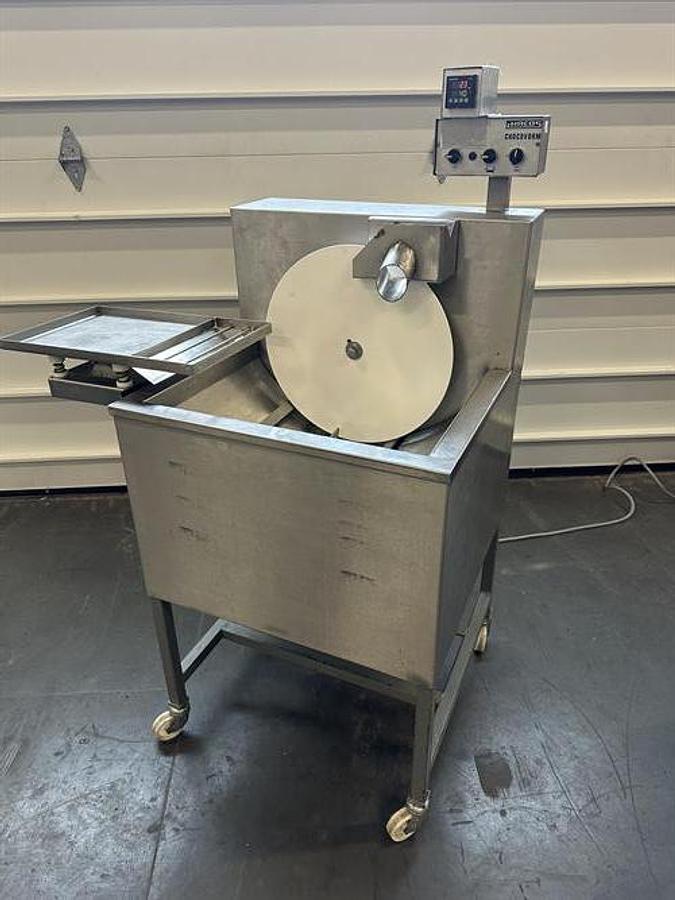 Used Hacos Chocoform 40-lb Tempering Machine