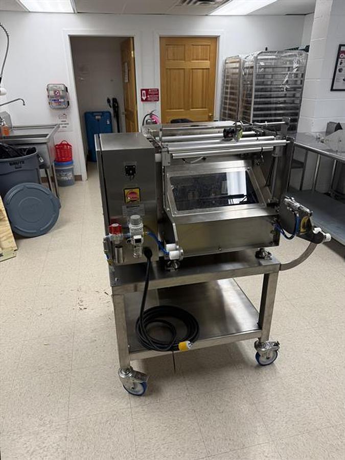 Used Weighpack Versapak Form, Fill and Seal