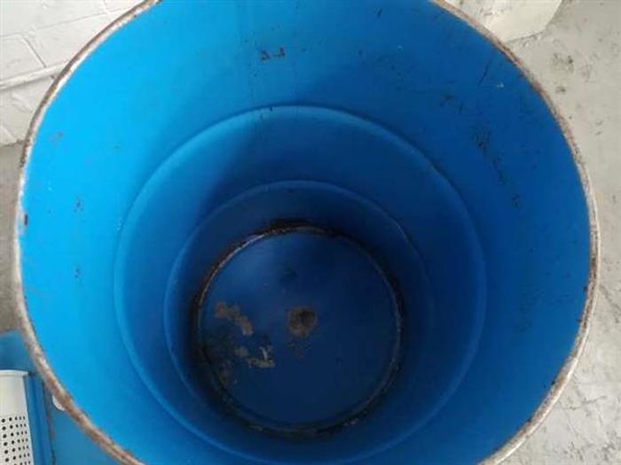 Used Vac-u-max Drum vacuum