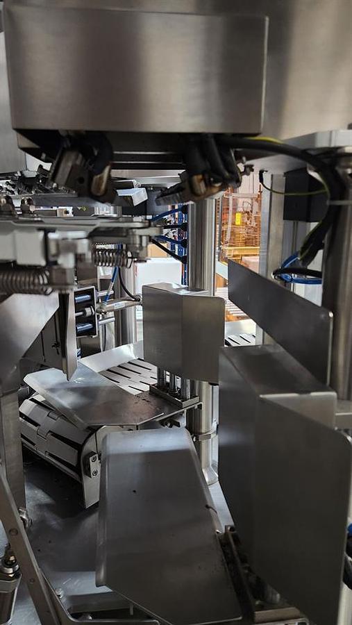 Used Shenzhen Ouya Industry Pre-made Pouch Machine with Scales