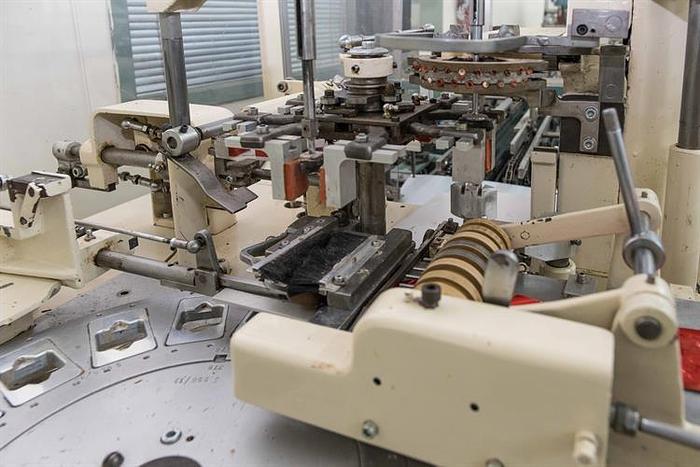 Used Rasch model RPBST Foil Bunch Wrapper