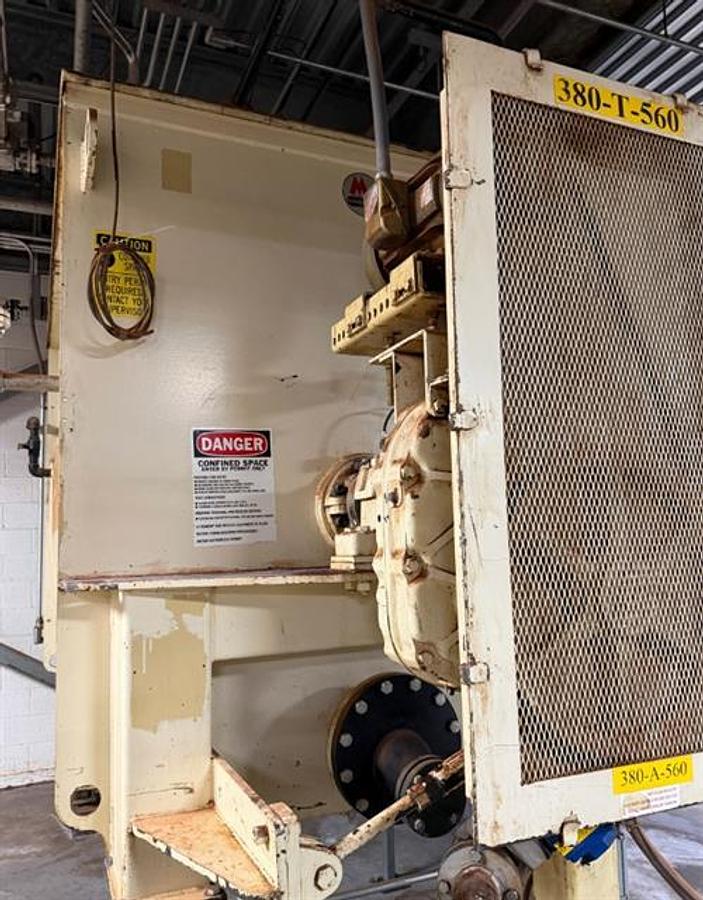 Usado WM. A Schmidt 50,000 lb Jacketed Chocolate Tank
