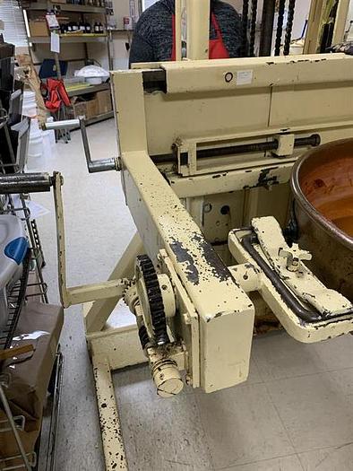 Used Crown Kettle Lifter and Pourer