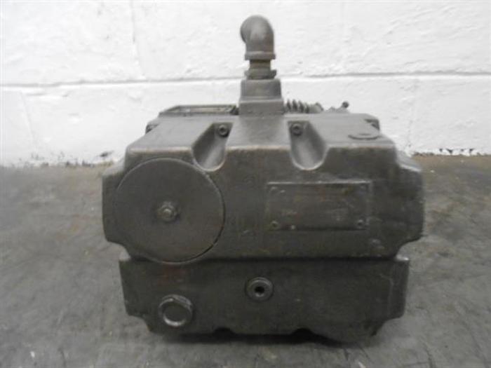 Used Carbon steel Model U256B Vacuum Pump