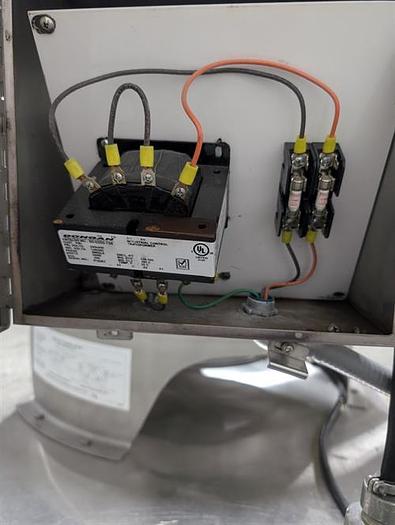 Usado Sweco model MX48Y686EPP4SDSETLWC  48" diameter single deck sifter (base only)