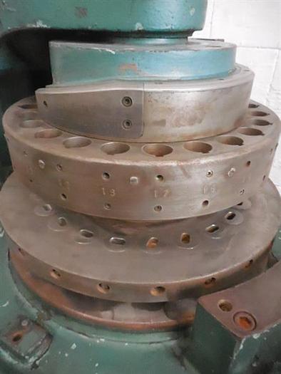 Used FETTE TABLET PRESS,  24  STATION