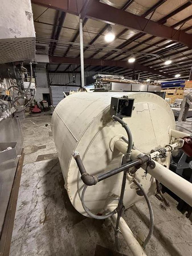 Used McCarter 14,500 lb Jacketed Vertical Agitated Chocolate Tank