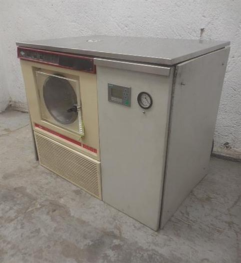 Used Virtis model FM 12XL Lyophilizer