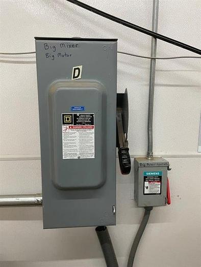 Used Patterson Kelley 60 cuft Stainless Steel V-Blender with Intensifier Bar