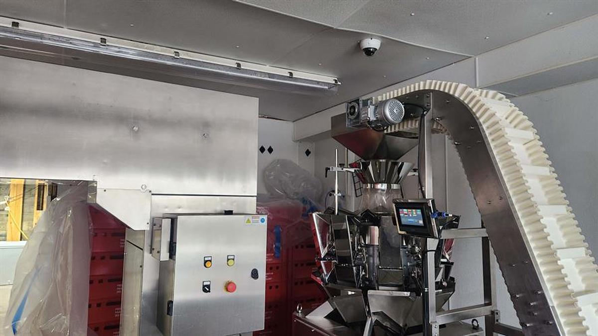 Used Shenzhen Ouya Industry Pre-made Pouch Machine with Scales