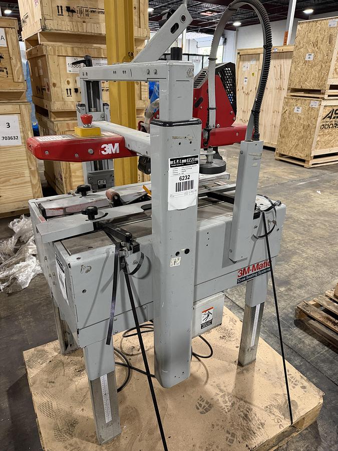 Used 3M Model 200A Top & Bottom Adjustable Case Taper