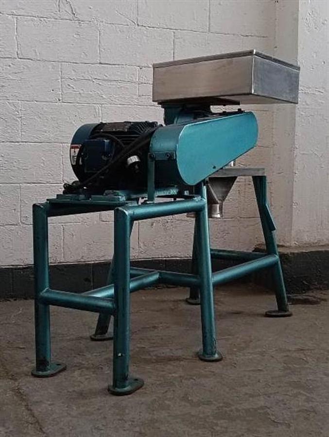 Used Pulvex model 200 carbon steel hammer mill
