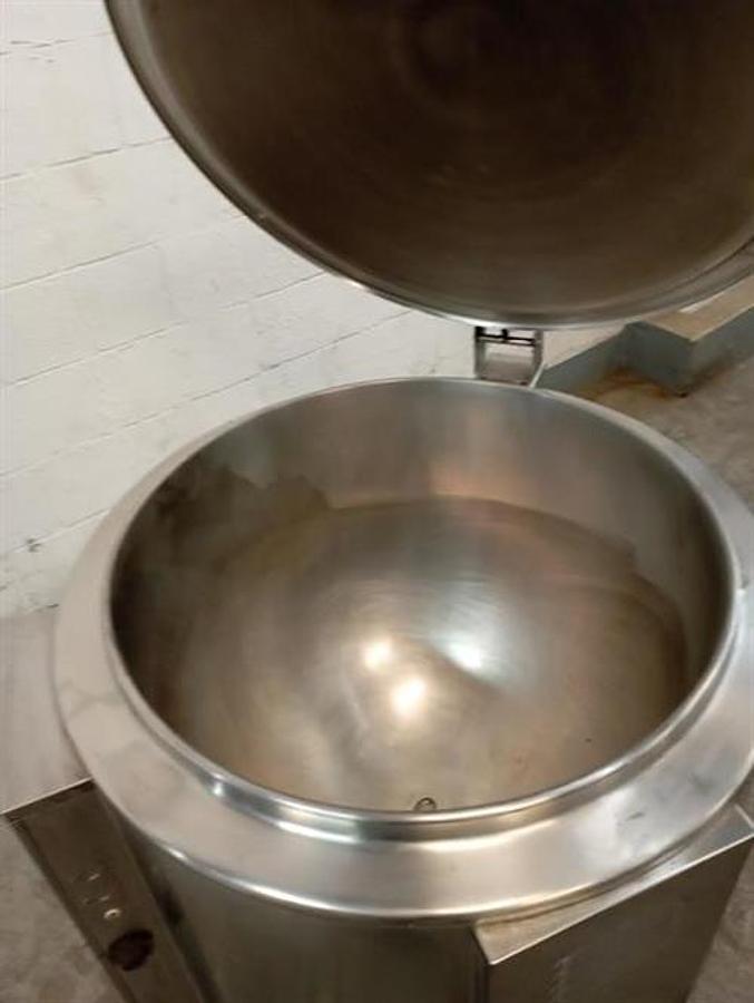 Used Groen model AE1-60 stainless steel electric kettle