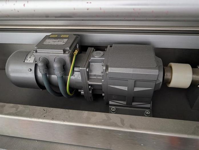 Used Klockner model LA-500 vertical strip packager