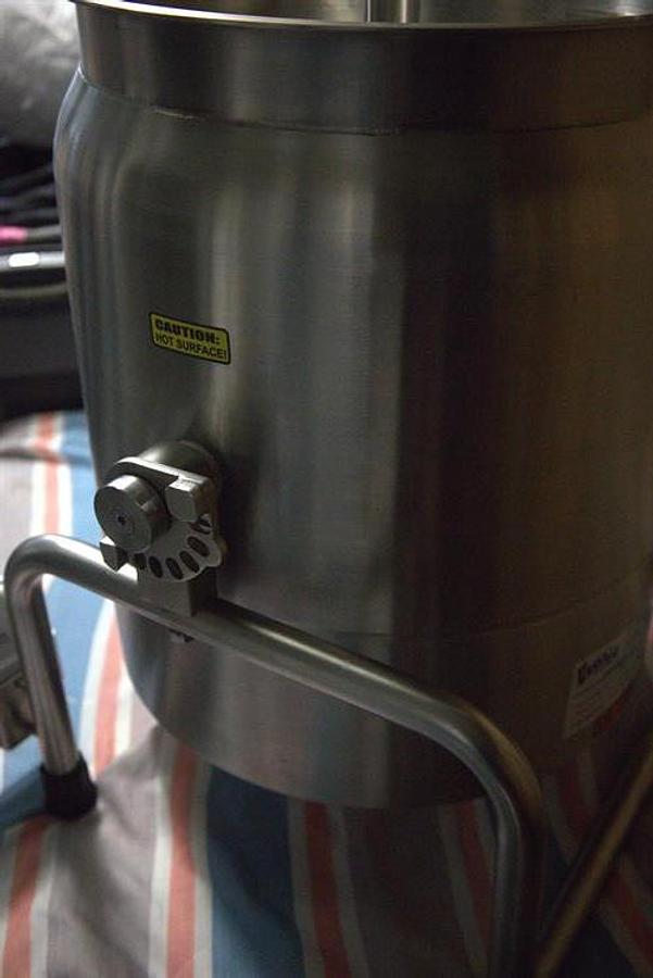 Used Savage 0937-50 5-Gallon SS Electric Fudge Mixing Kettle