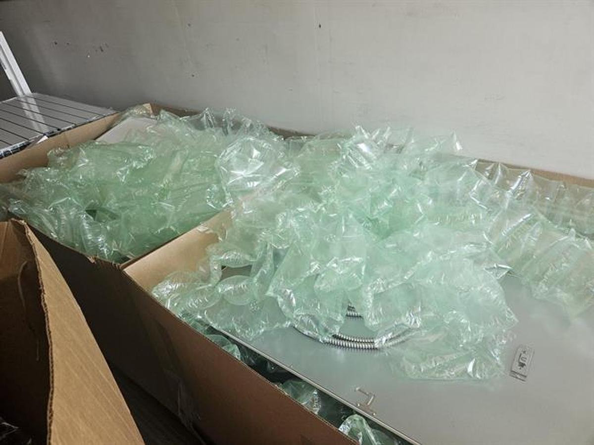 Used Envirco Class 8 Clean Room