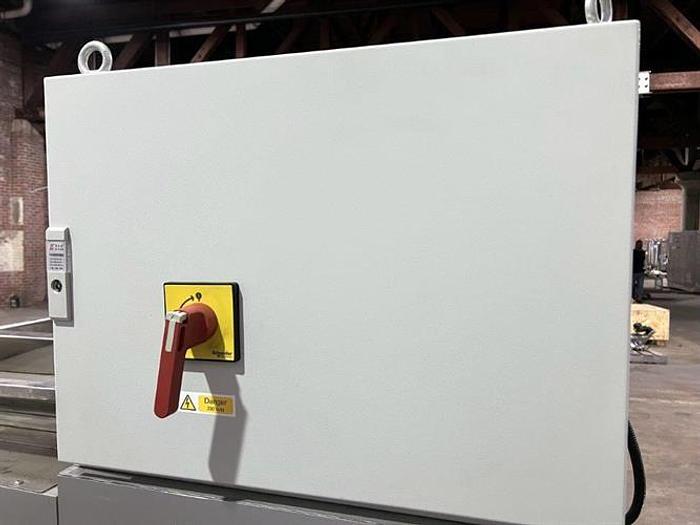 Used Loynds 300 mm Wide Rolling & Scoring Line for Chiclets