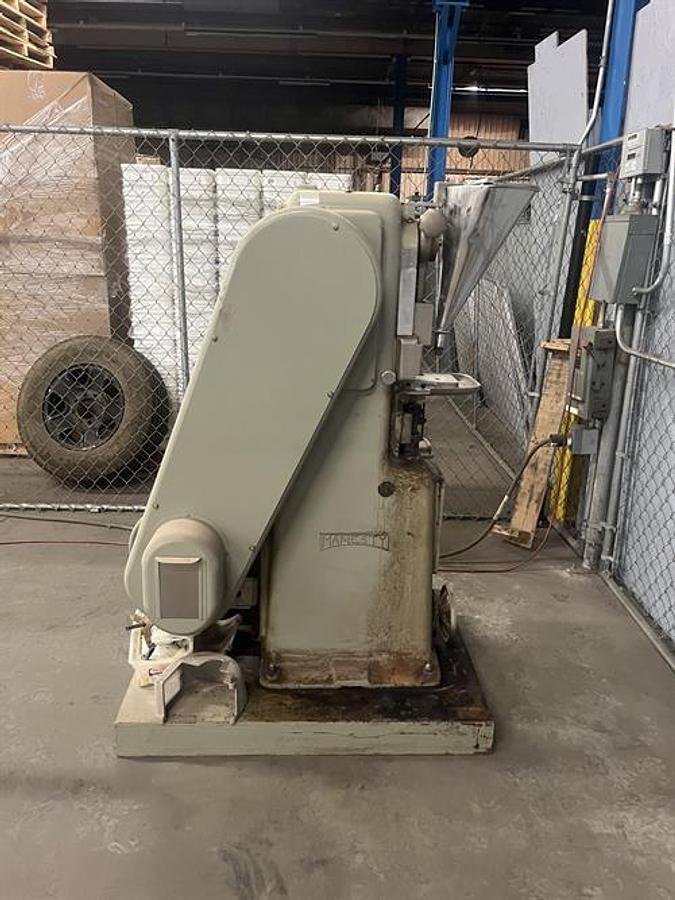 Used Manesty Model F3 Single Station Tablet Press