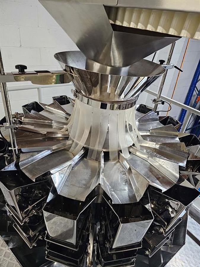 Used Shenzhen Ouya Industry Pre-made Pouch Machine with Scales