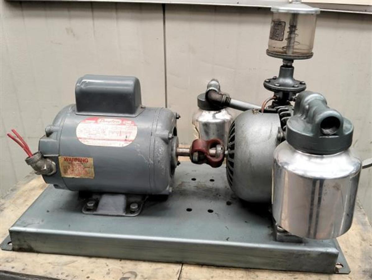 Used Carbon steel vacuum pump