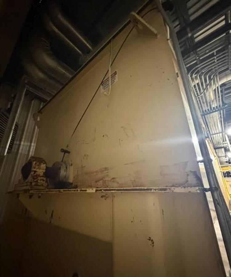 Used WM. A Schmidt 100,000 lb Jacketed Chocolate Tank