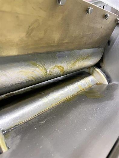 Used Loynds 300 mm Wide Rolling & Scoring Line for Chiclets