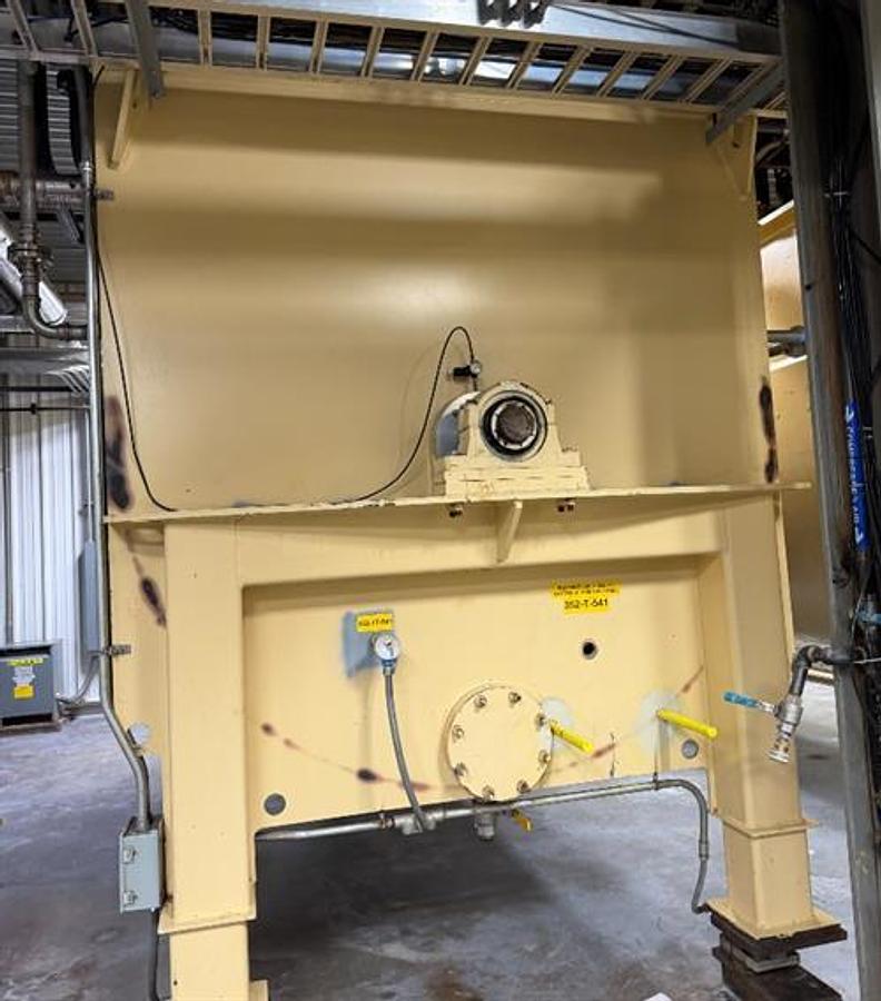 Used WM. A Schmidt 50,000 lb Jacketed Chocolate Tank
