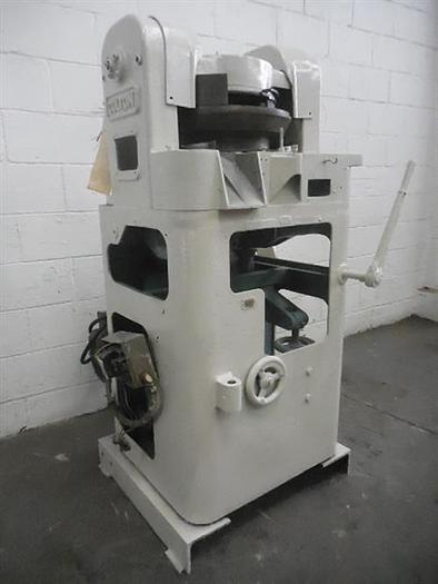 Used COLTON 33-STATION KEYED HEAD TABLET PRESS