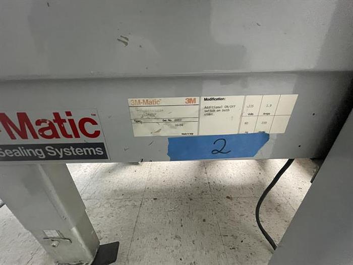 Used 3M model 200A Top and Bottom Case Taper