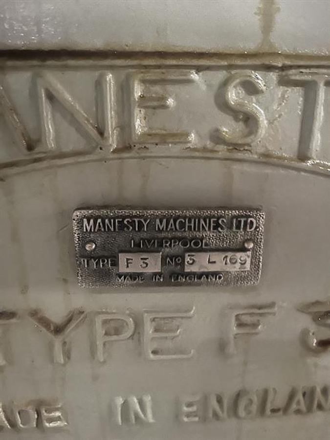 Used Manesty Model F3 Single Station Tablet Press