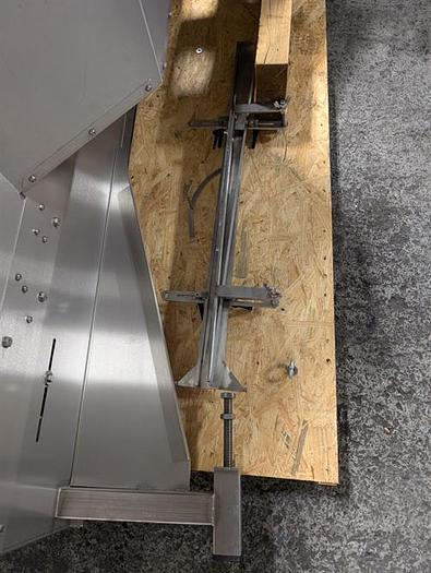 Used Pack West Auto 200 8 spindle capper